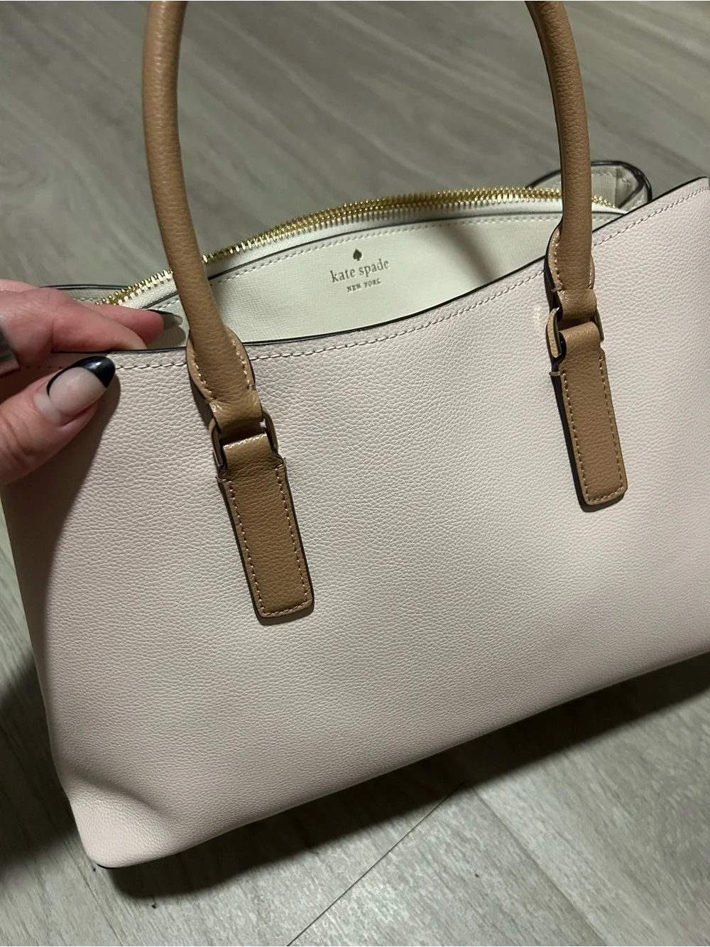 Kate Spade light pink & cream pebbled leather tote bag NWT Retail $429